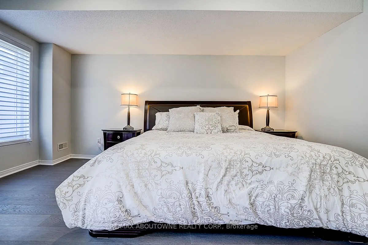 1130 Cawthra Road, #56