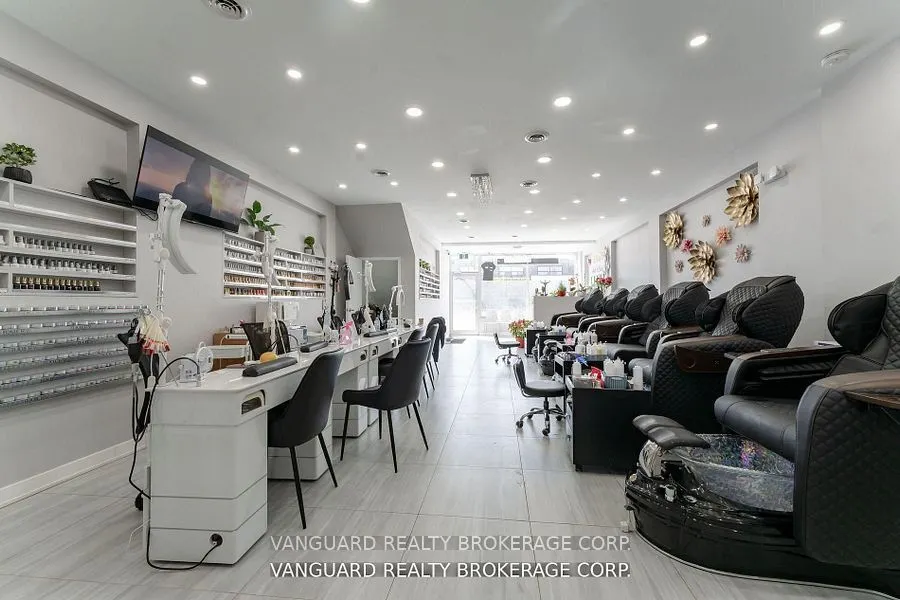 1707 Jane Street, #Main Floor