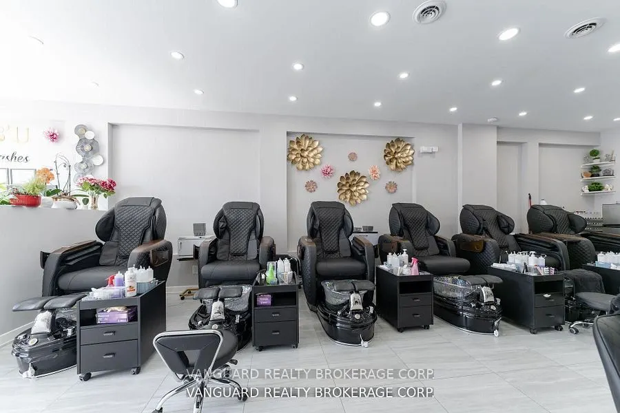 1707 Jane Street, #Main Floor