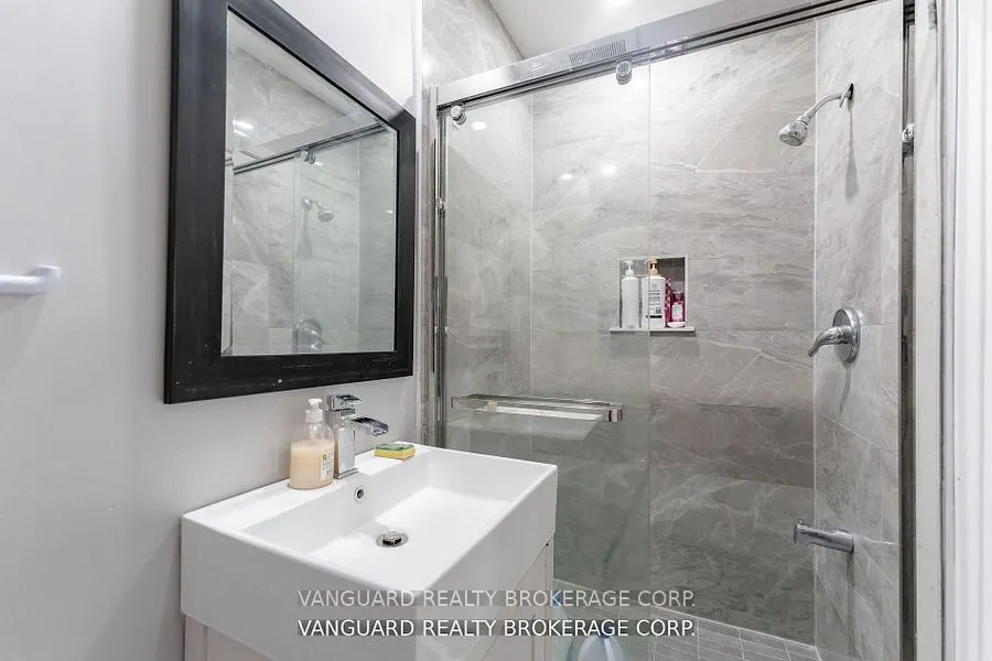1707 Jane Street, #Main Floor