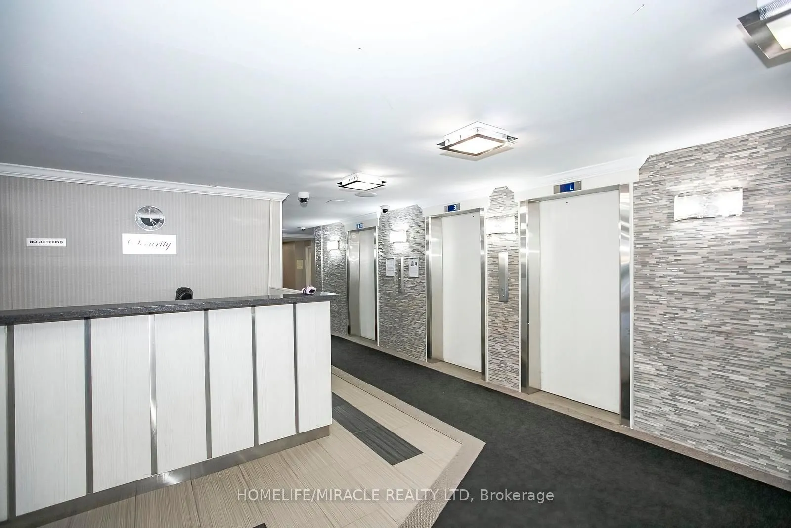 15 Kensington Road, #1610