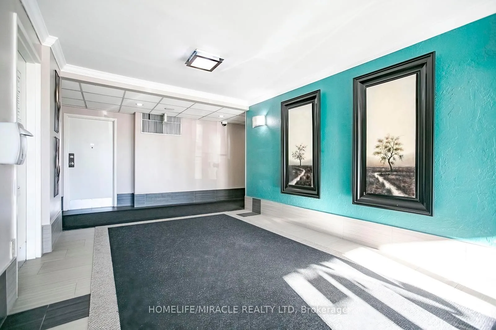 15 Kensington Road, #1610