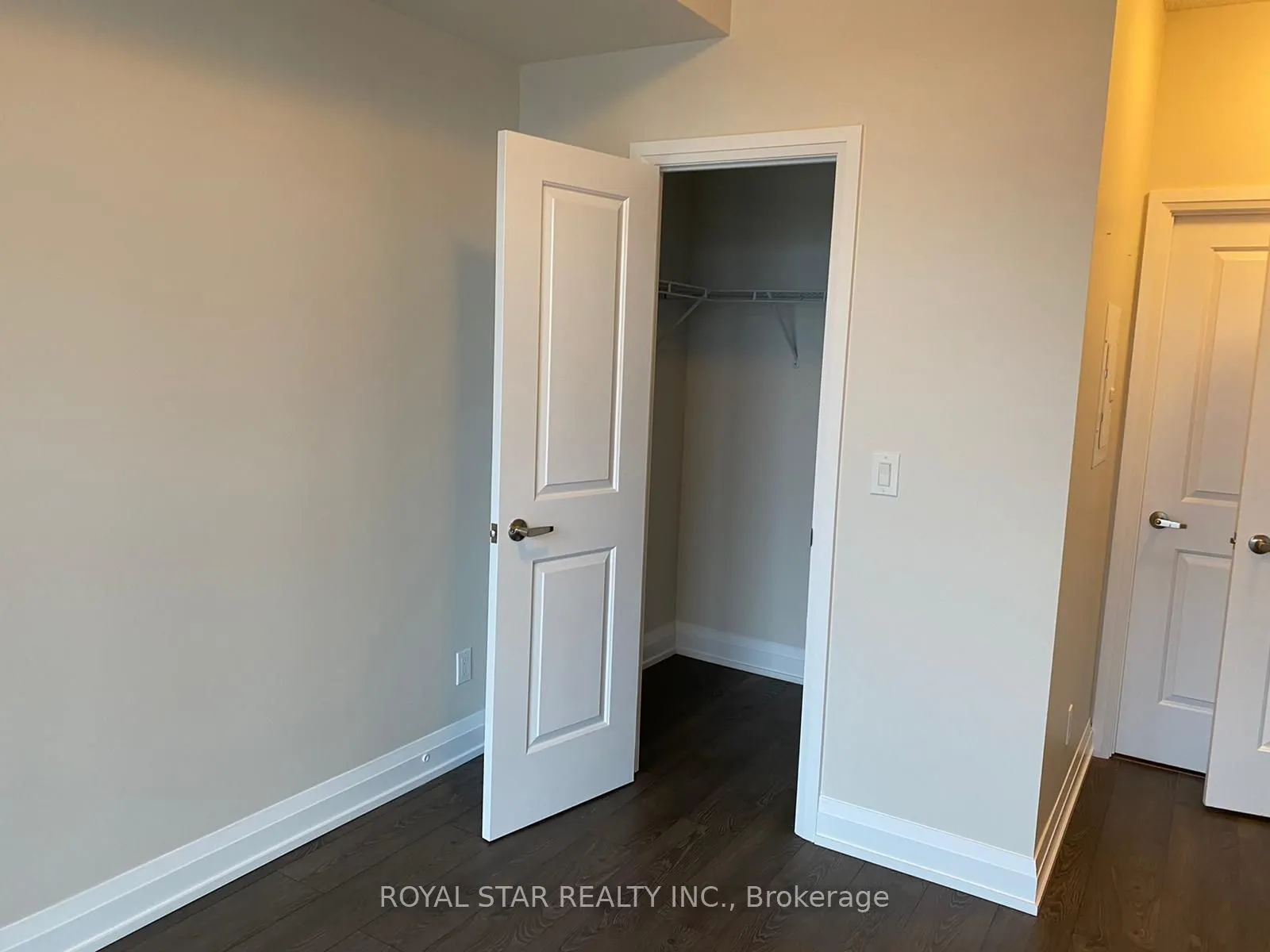 65 Speers Road, #1204