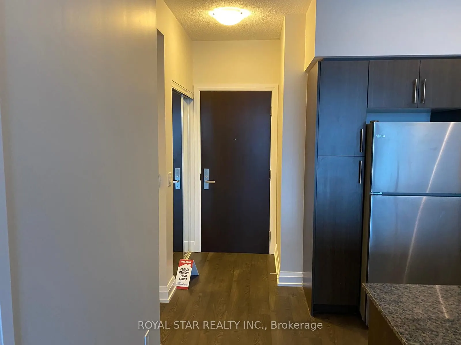 65 Speers Road, #1204