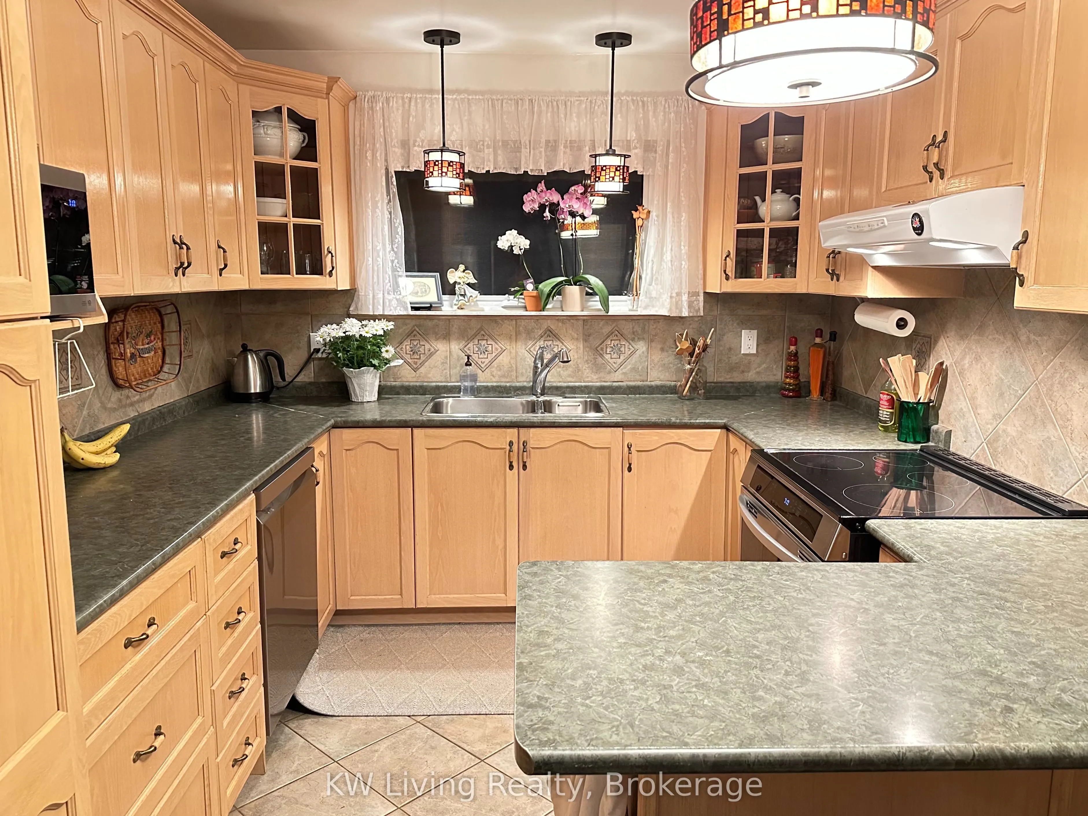 3480 Autumnleaf Crescent, #Bsmt