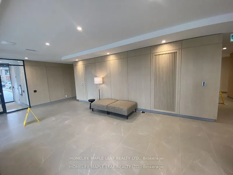 225 Veterans Drive, #1001