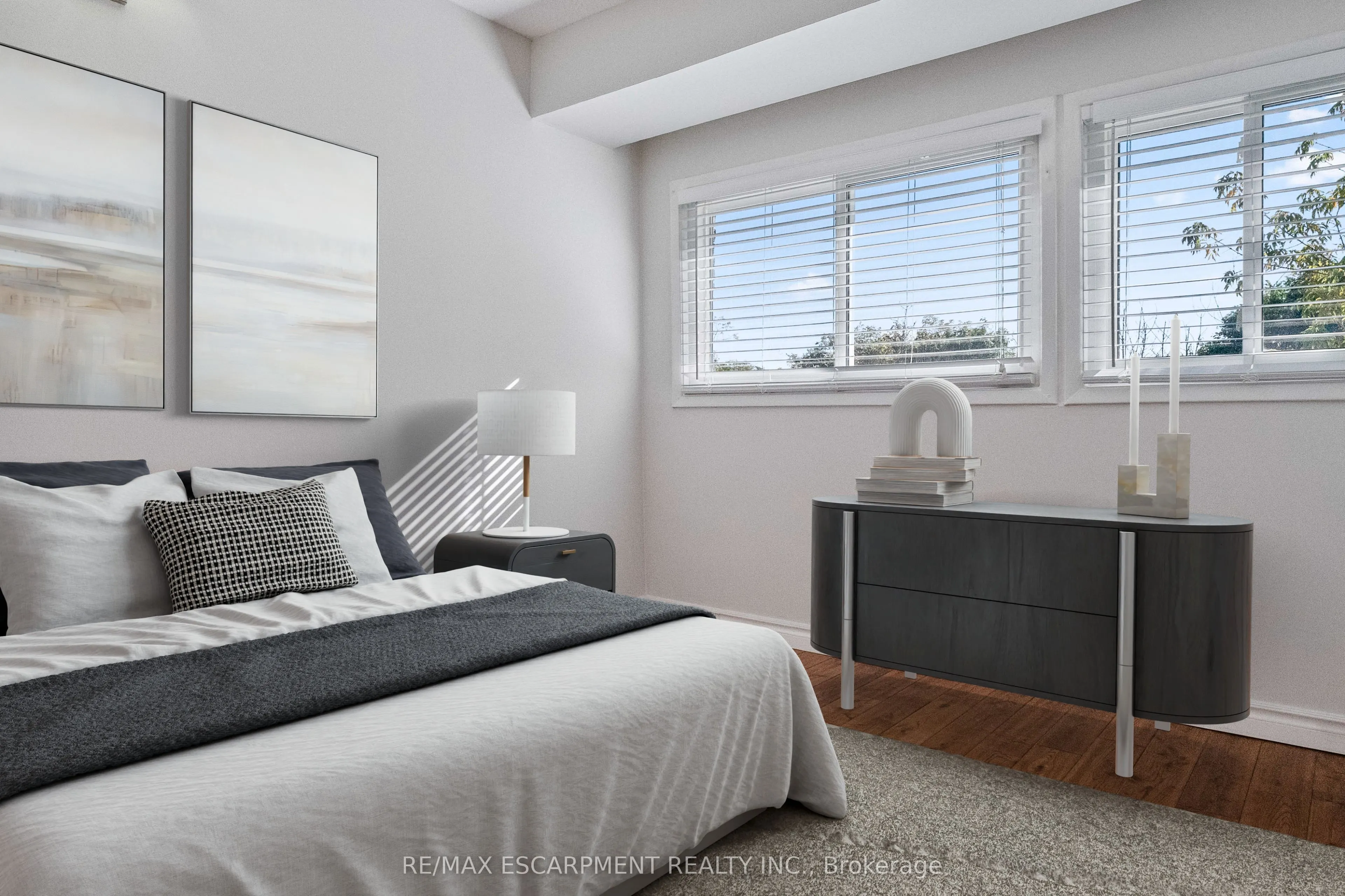 915 Inverhouse Drive, #67