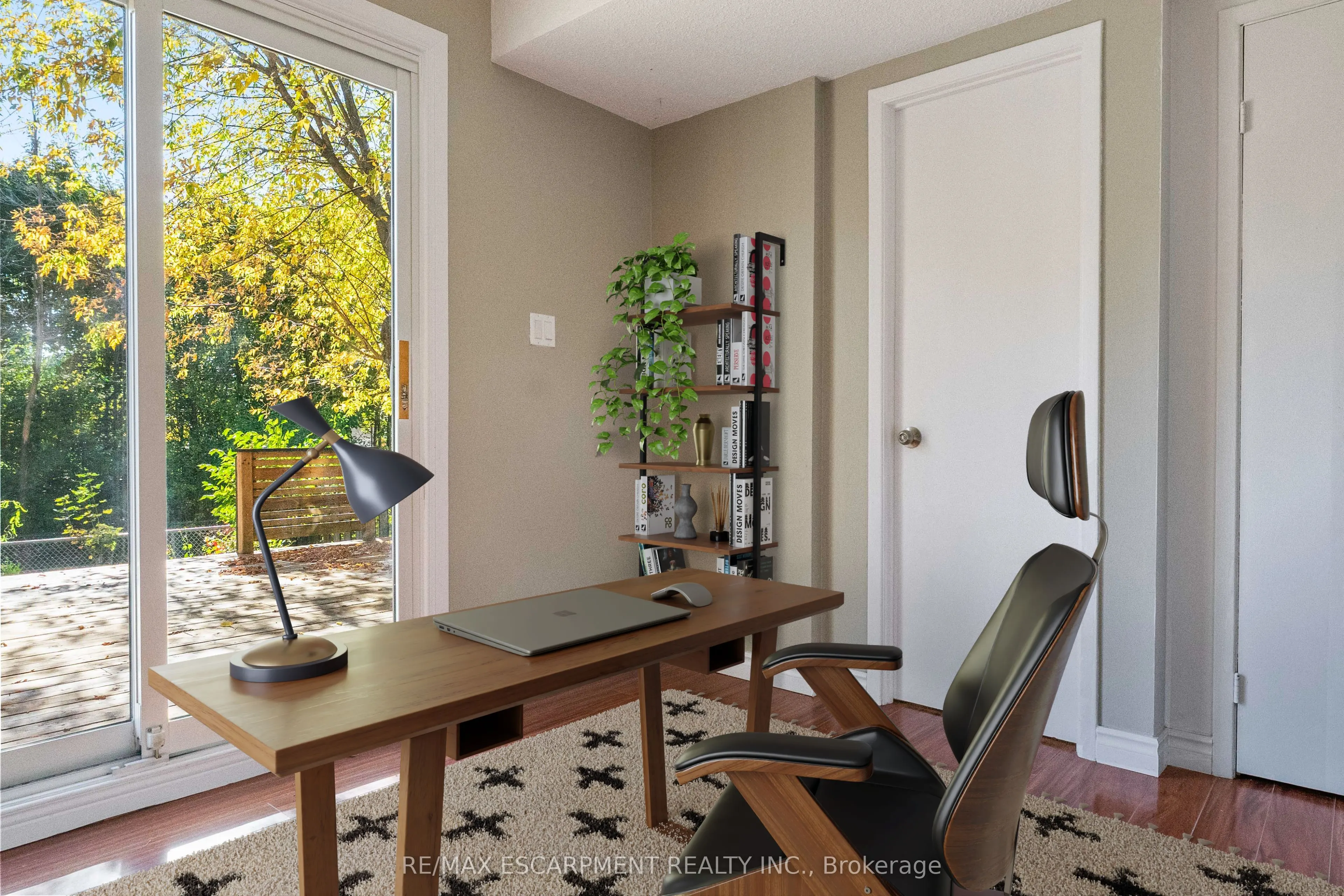915 Inverhouse Drive, #67