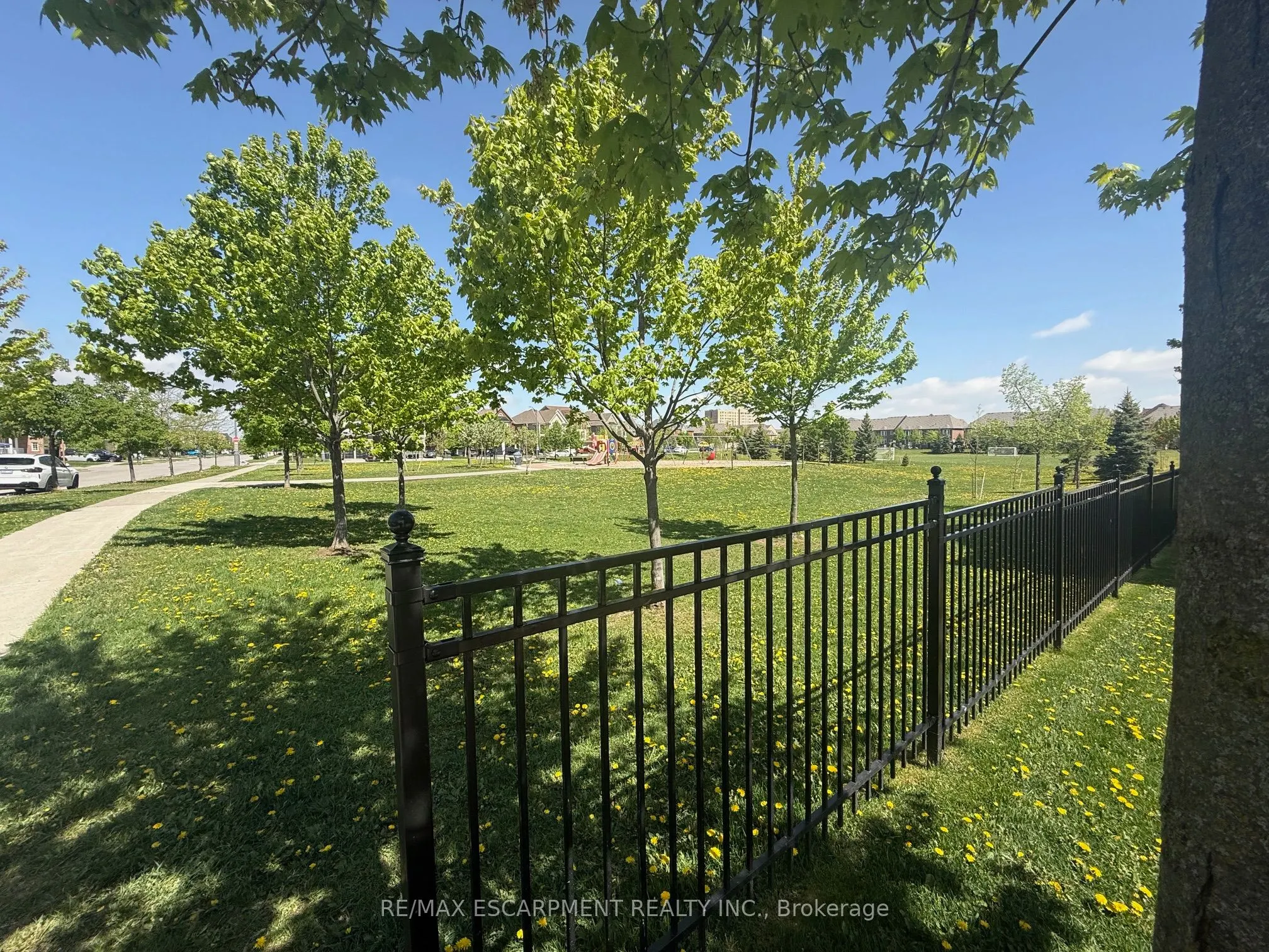 5055 Oscar Peterson Boulevard, #8