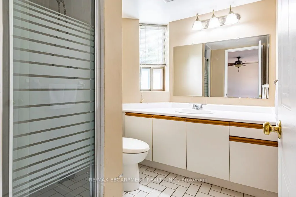 5080 Pinedale Avenue, #209