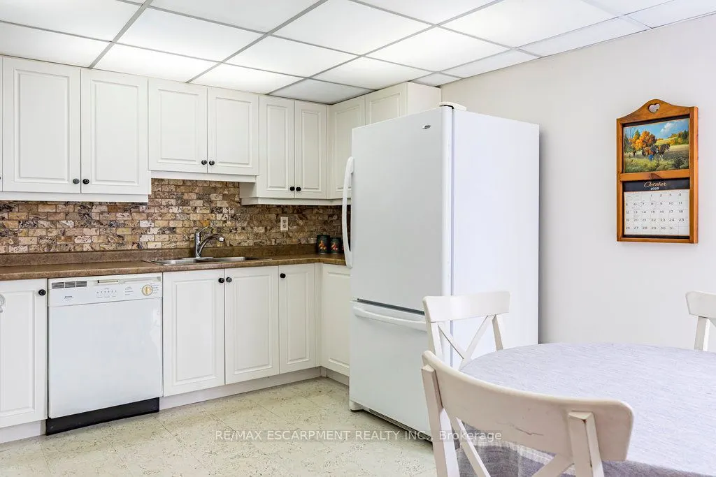 5080 Pinedale Avenue, #209