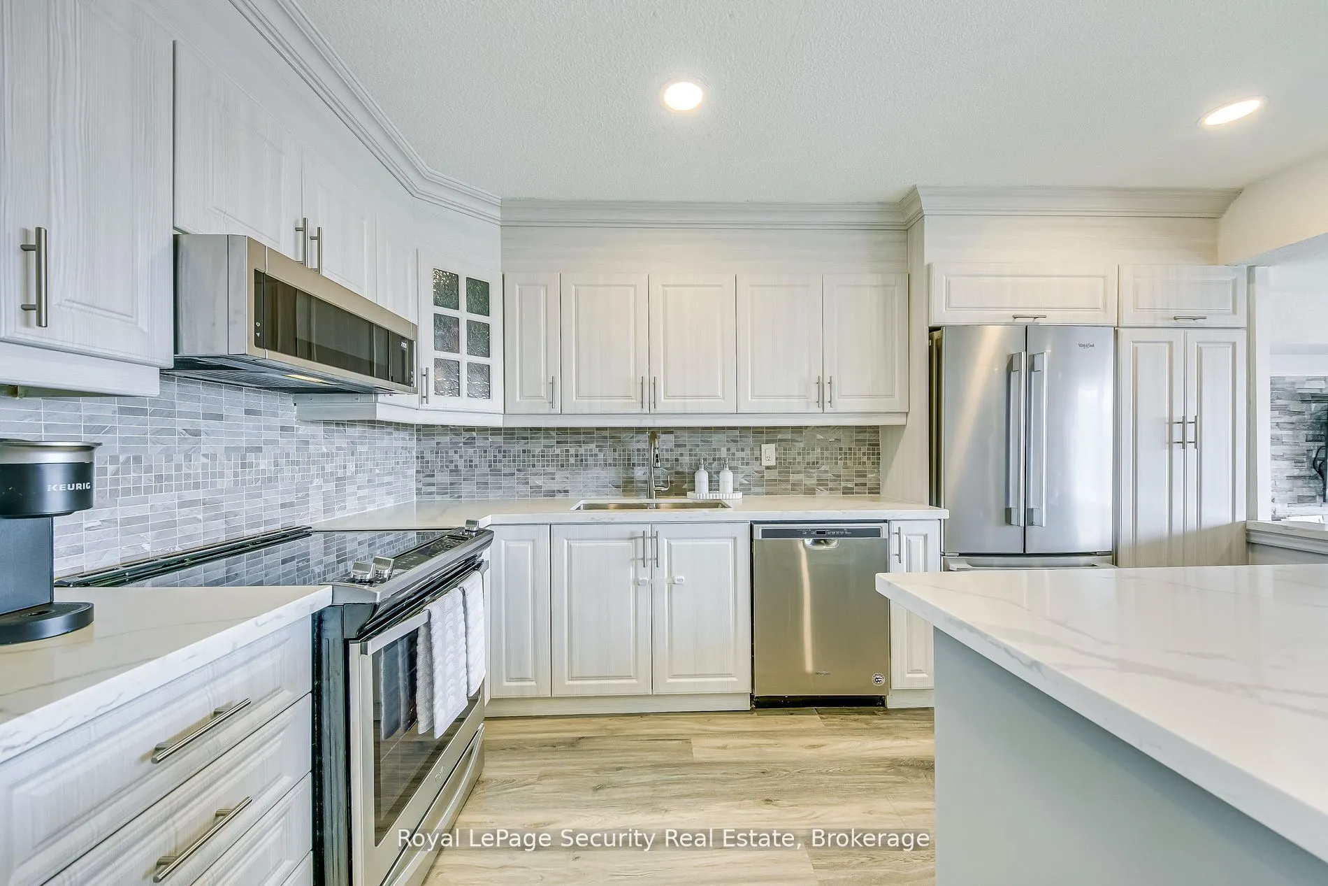 260 Scarlett Road, #2005