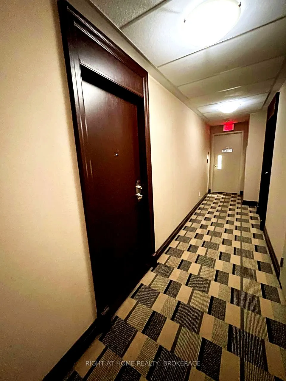 208 Enfield Place, #PH101
