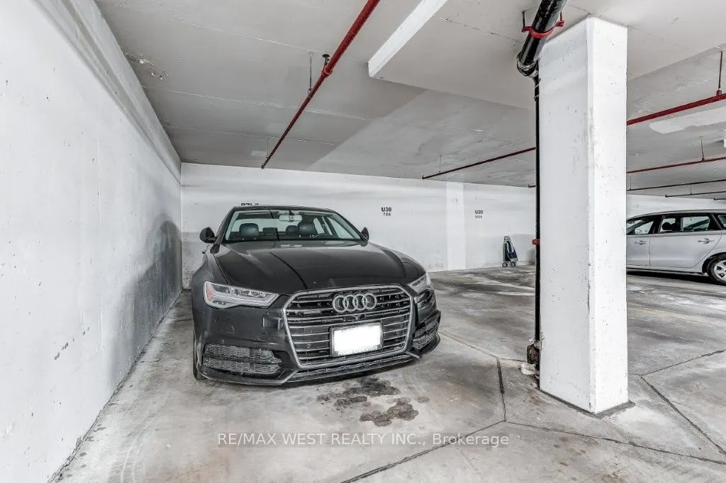 1237 North Shore Boulevard E, #707
