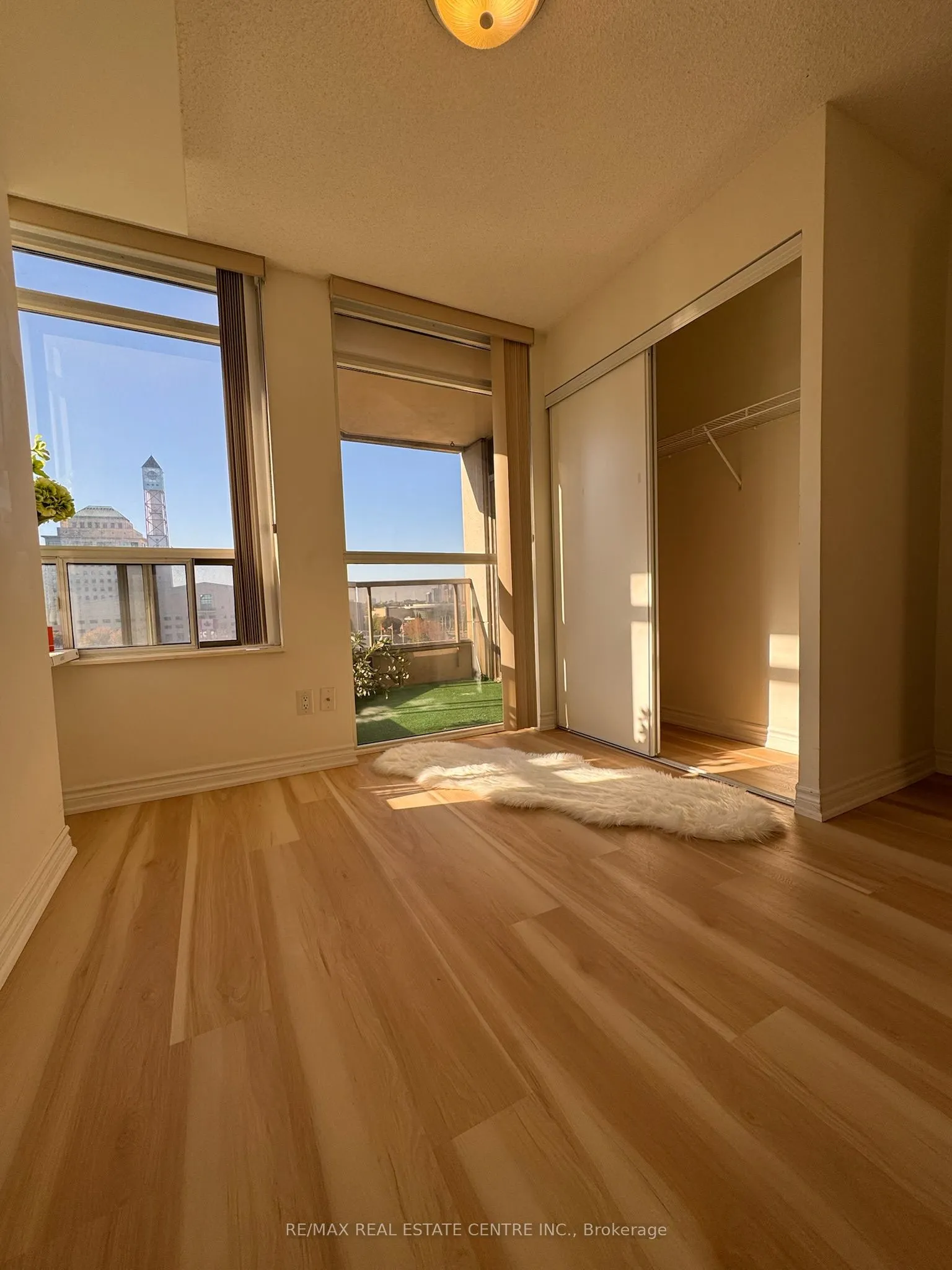 3888 Duke of York Boulevard, #834