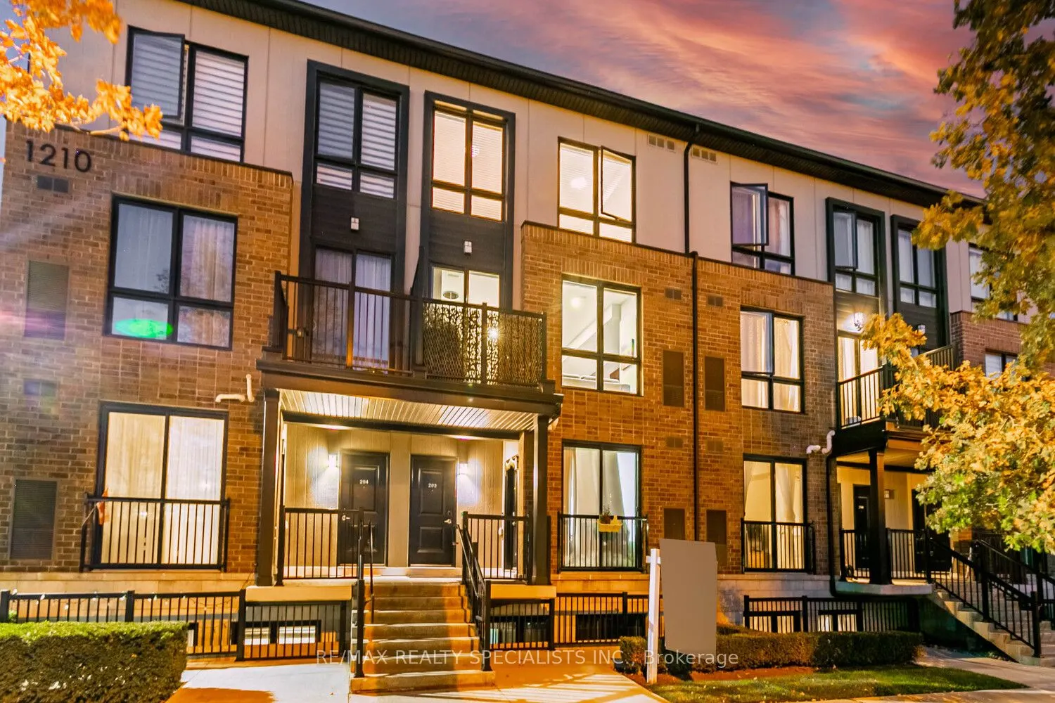 1210 Main Street E, #203