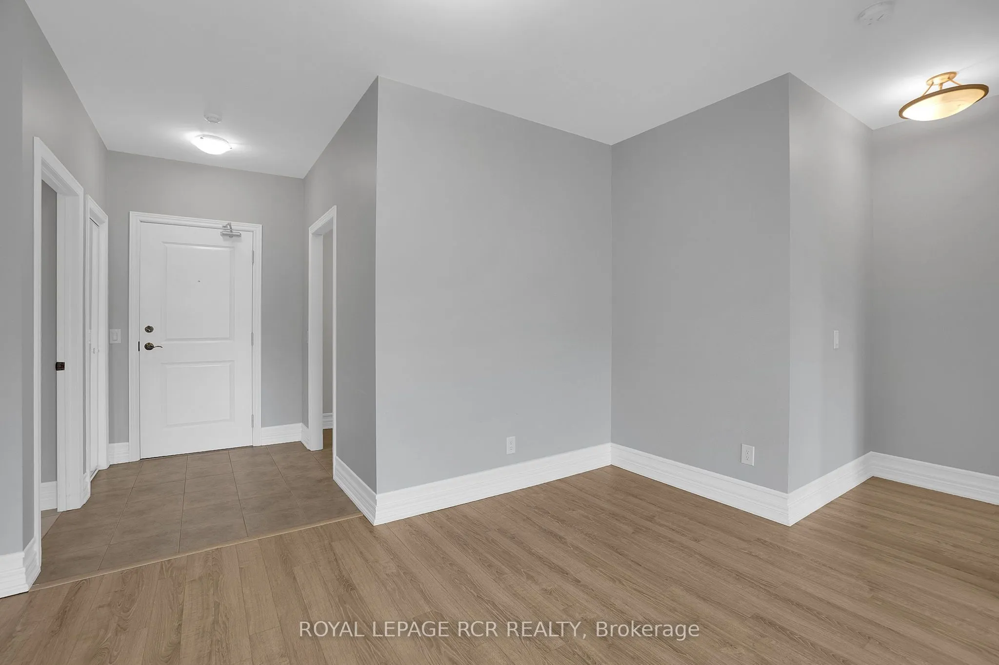 60 Ann Street, #403