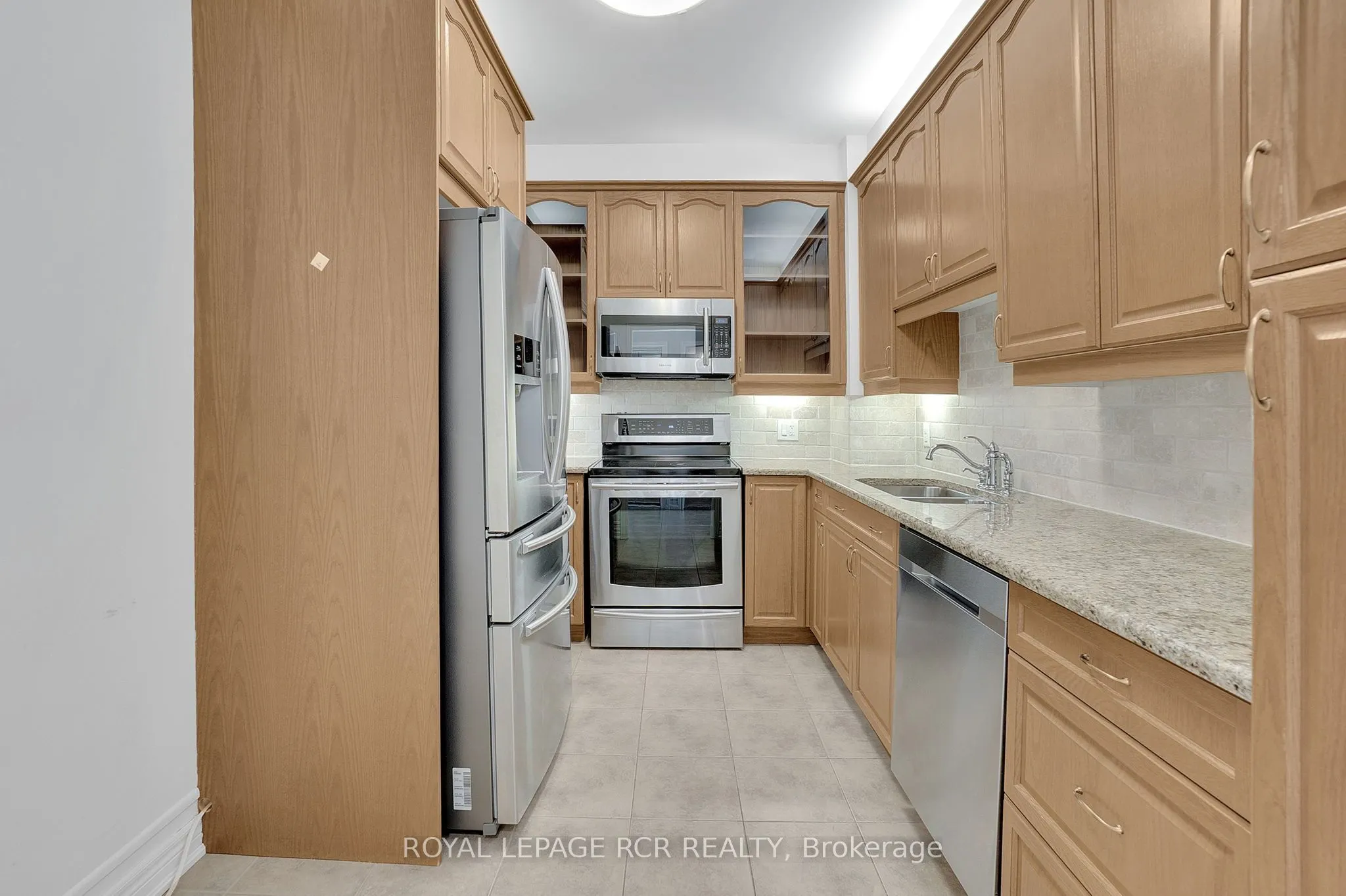 60 Ann Street, #403