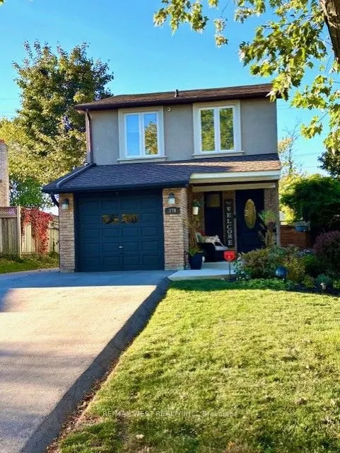 370 Whitehead Crescent