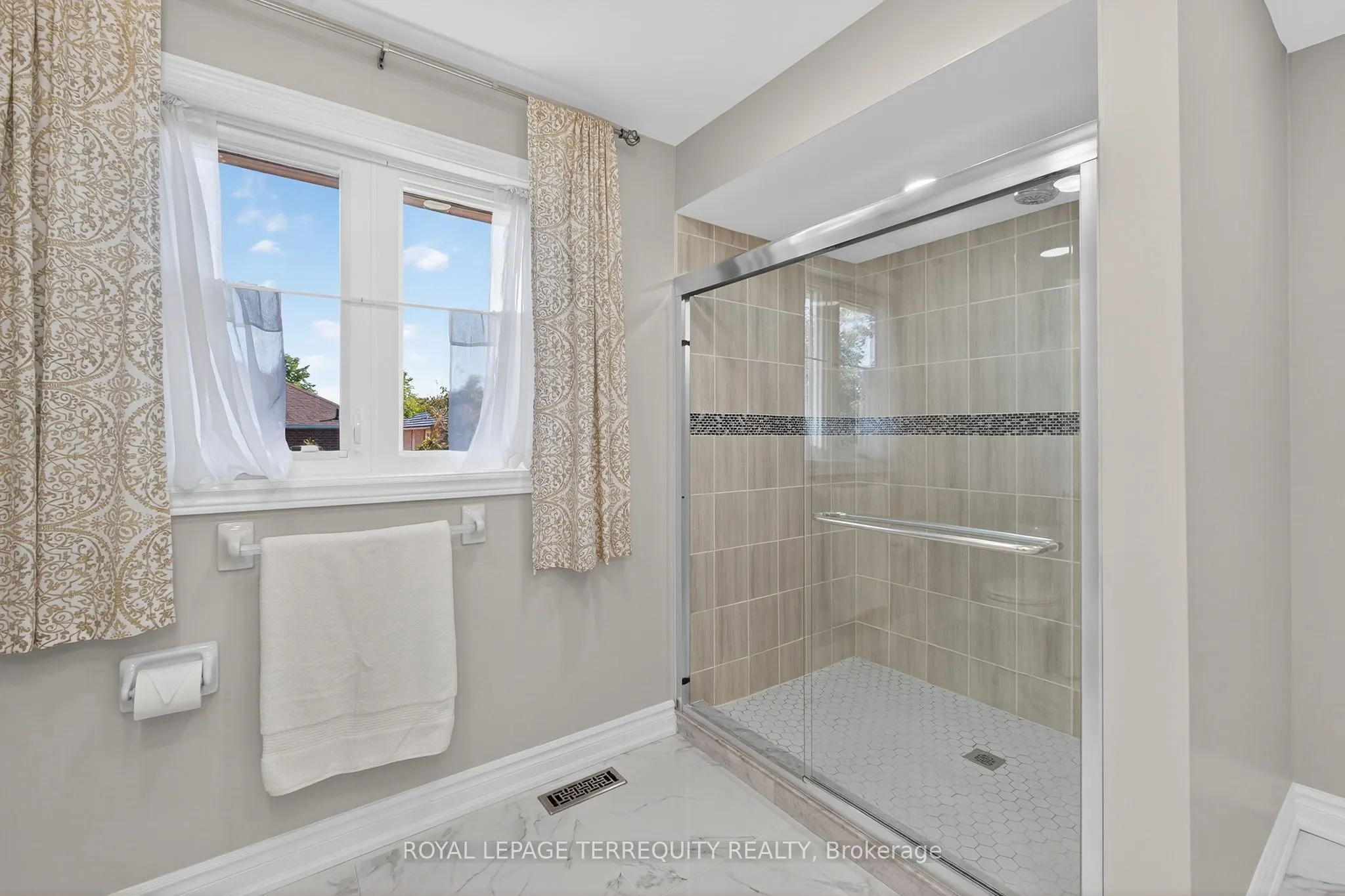3108 Eden Oak Crescent