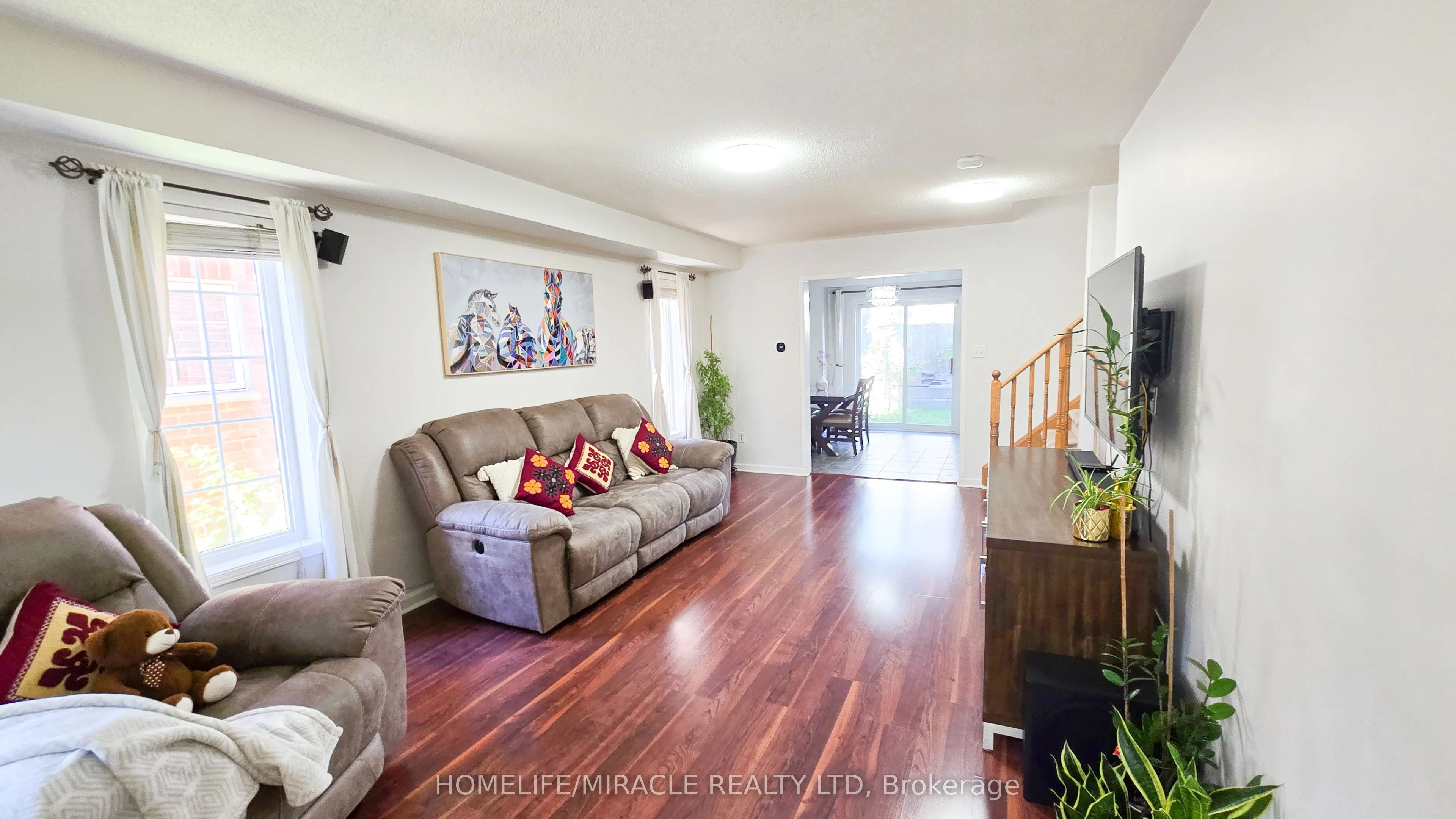 48 Bramcedar Crescent