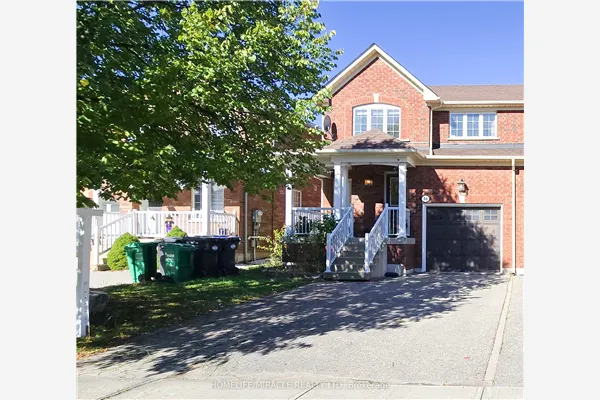 48 Bramcedar Crescent