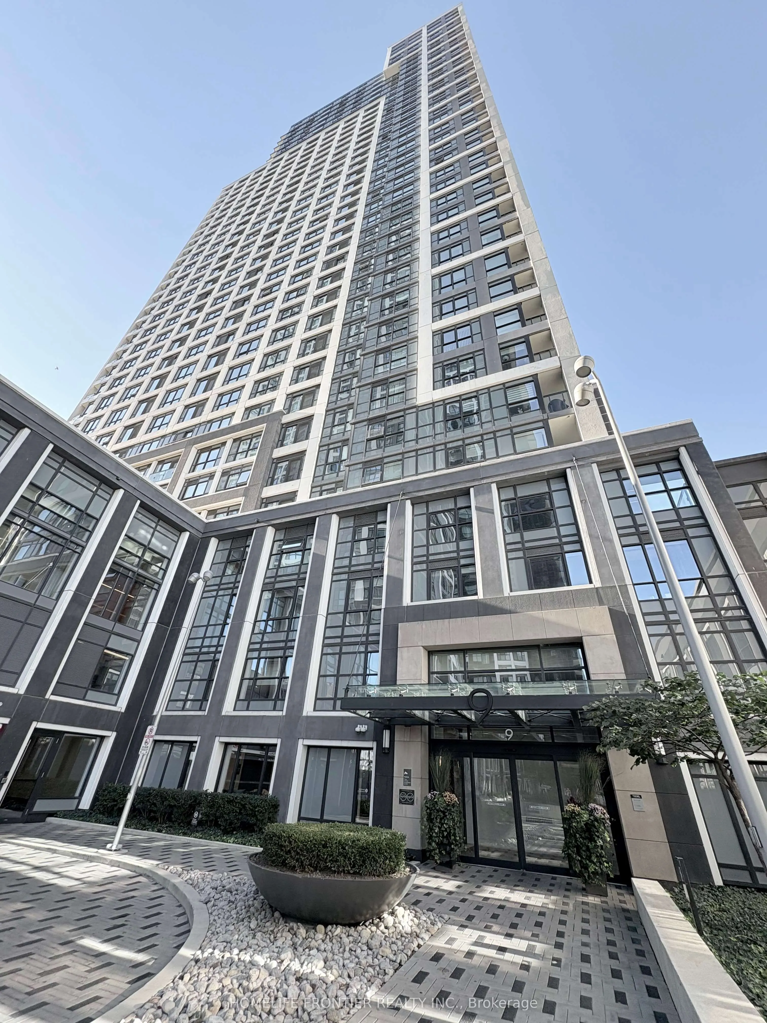 9 Mabelle Avenue, #3219
