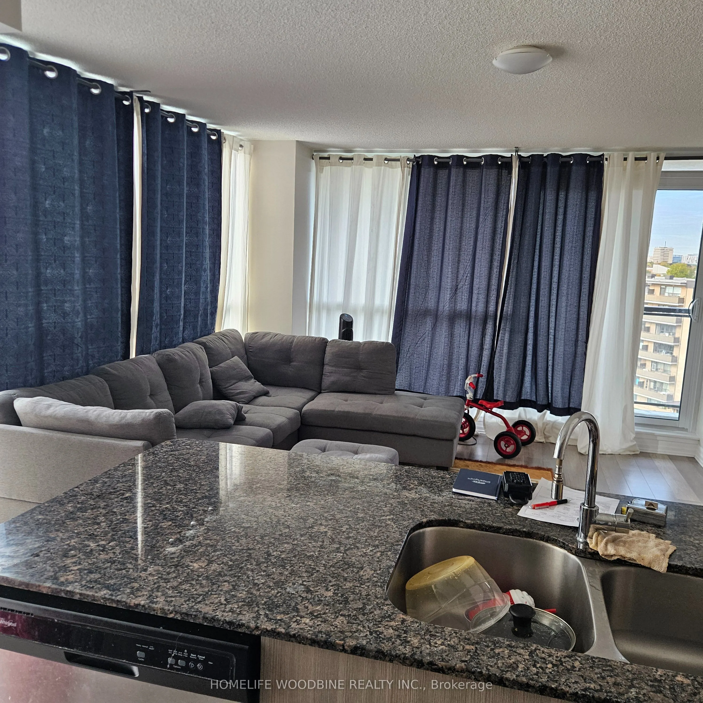 80 Esther Lorrie Drive, #918