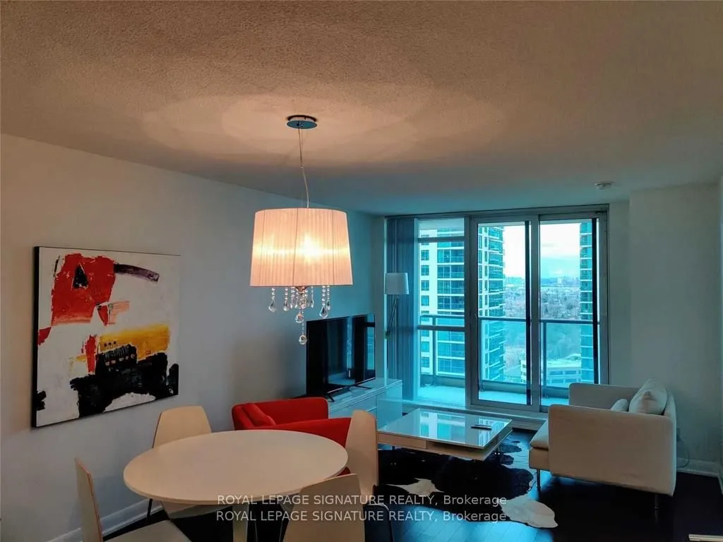 205 Sherway Gardens Road, #2001