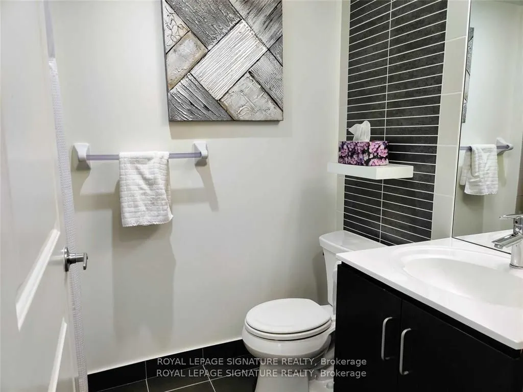 205 Sherway Gardens Road, #2001