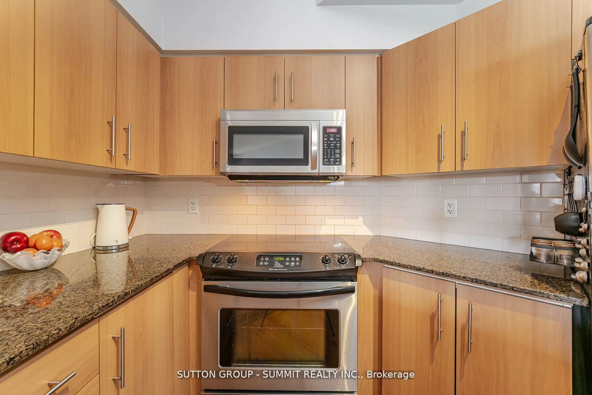 15 WINDERMERE Avenue, #304