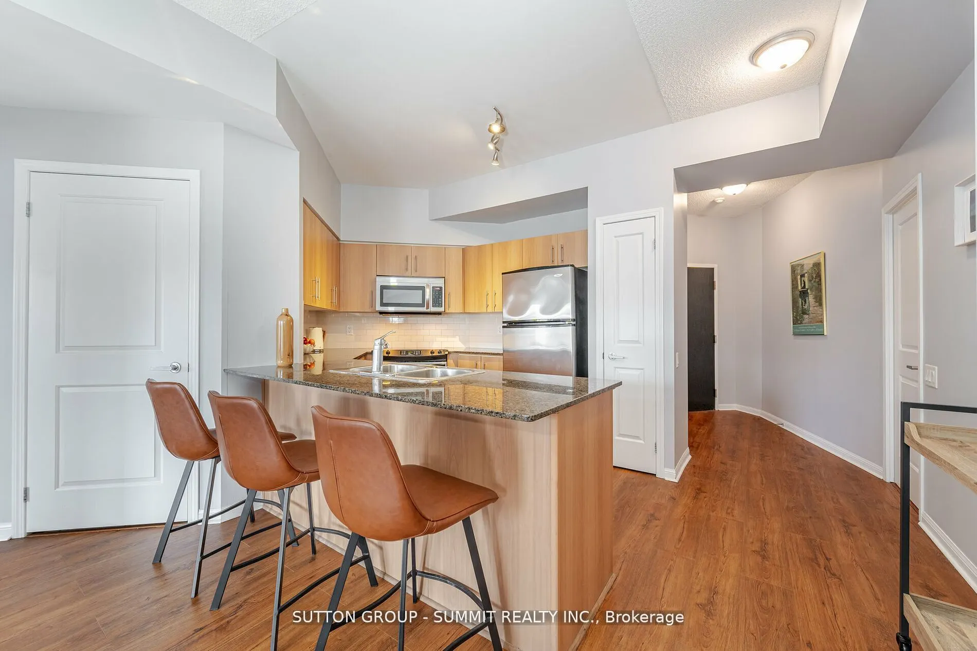 15 WINDERMERE Avenue, #304