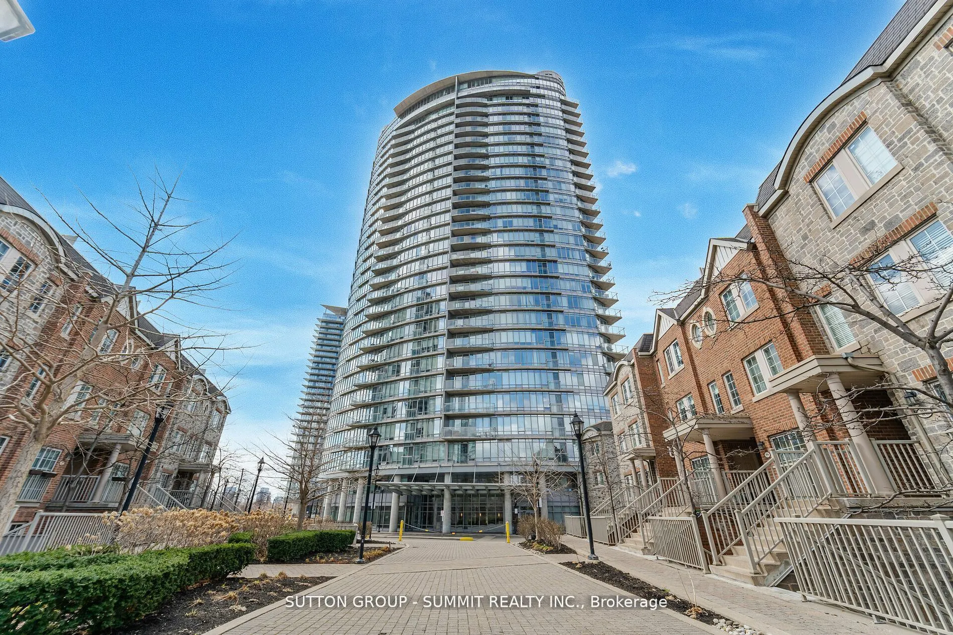 15 WINDERMERE Avenue, #304