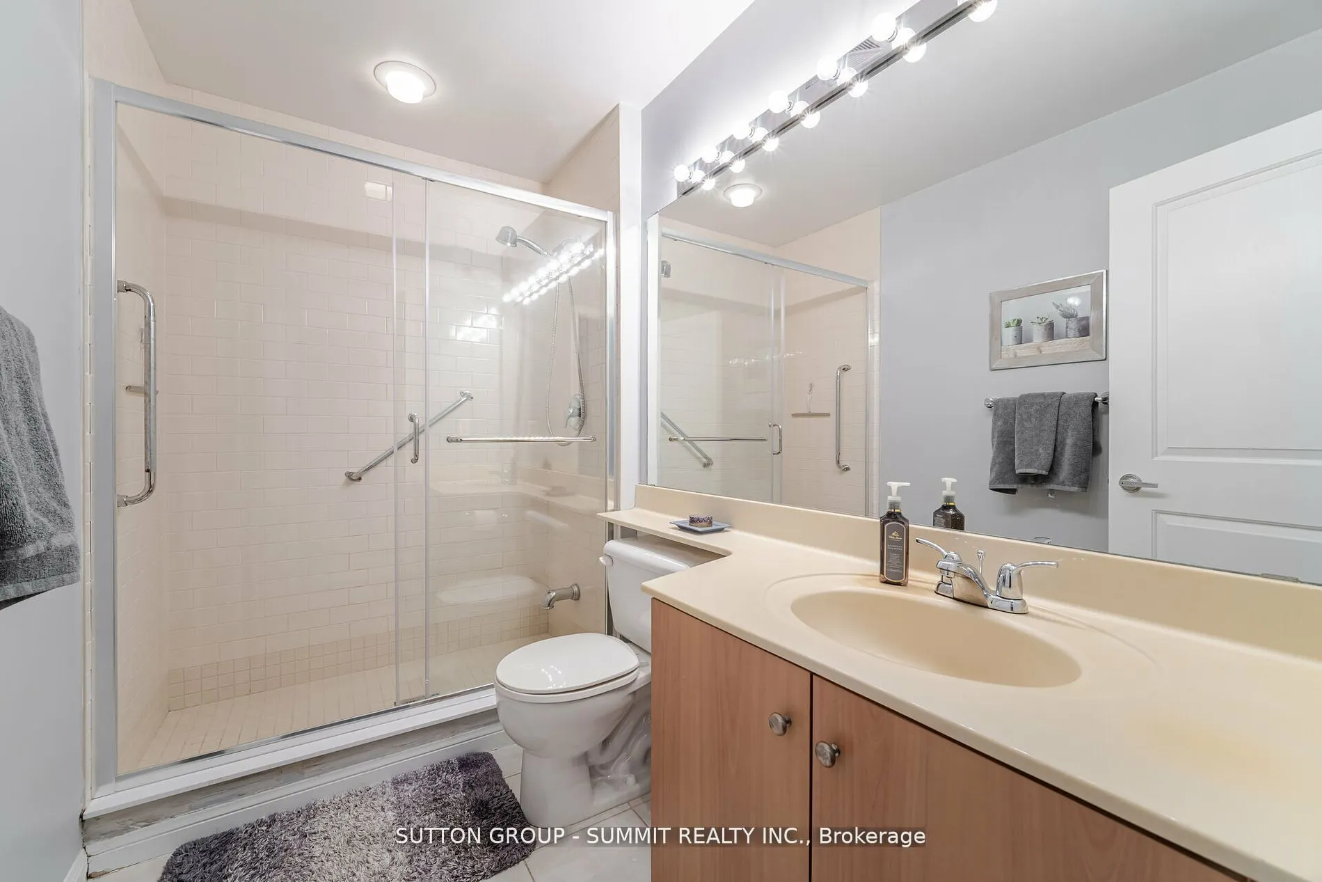 15 WINDERMERE Avenue, #304