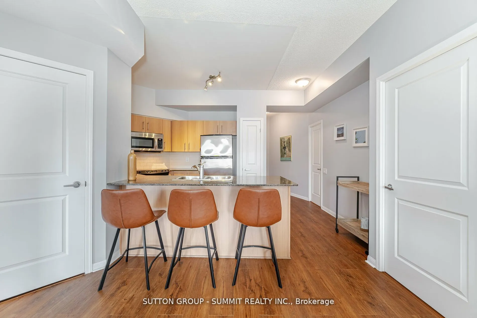 15 WINDERMERE Avenue, #304