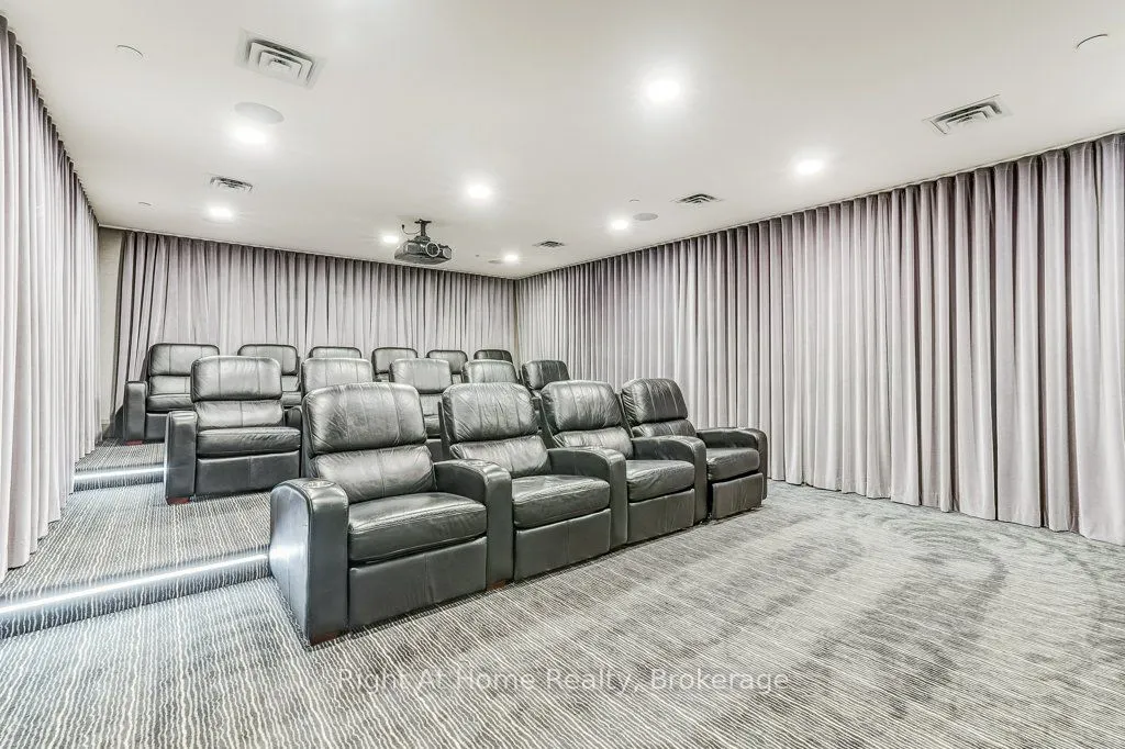 11 Bronte Road, #201