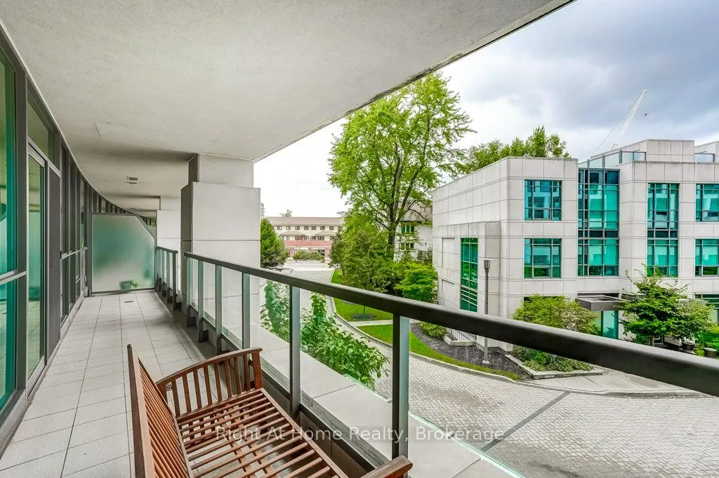 11 Bronte Road, #201