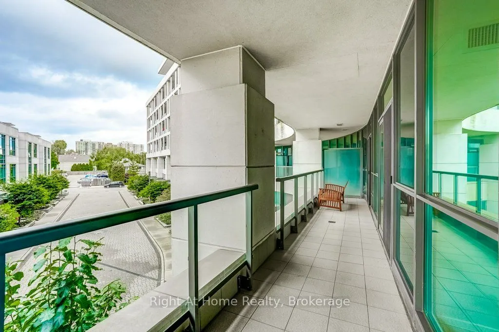 11 Bronte Road, #201