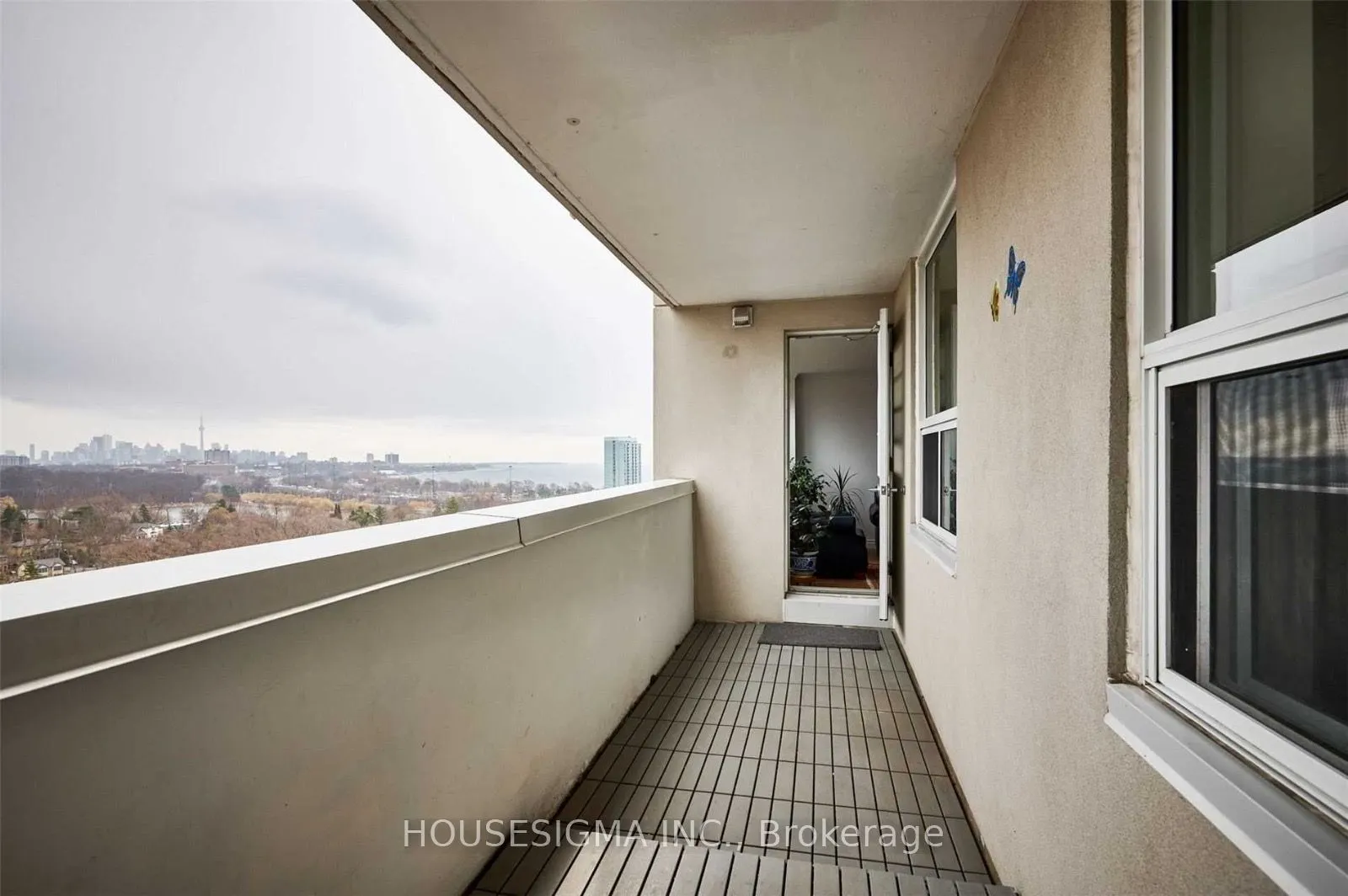 45 Southport Street, #1607