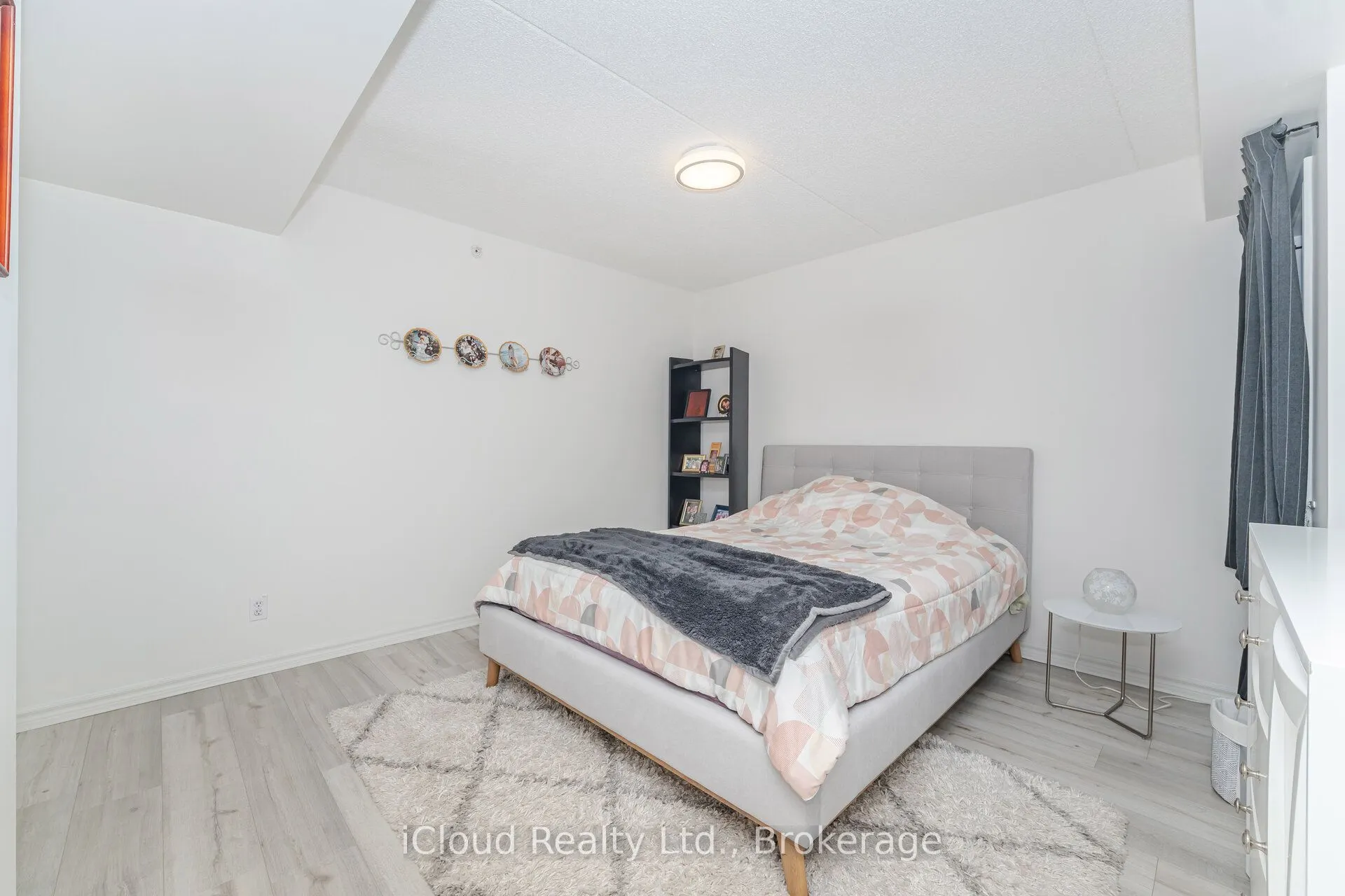 2035 Appleby Line, #111