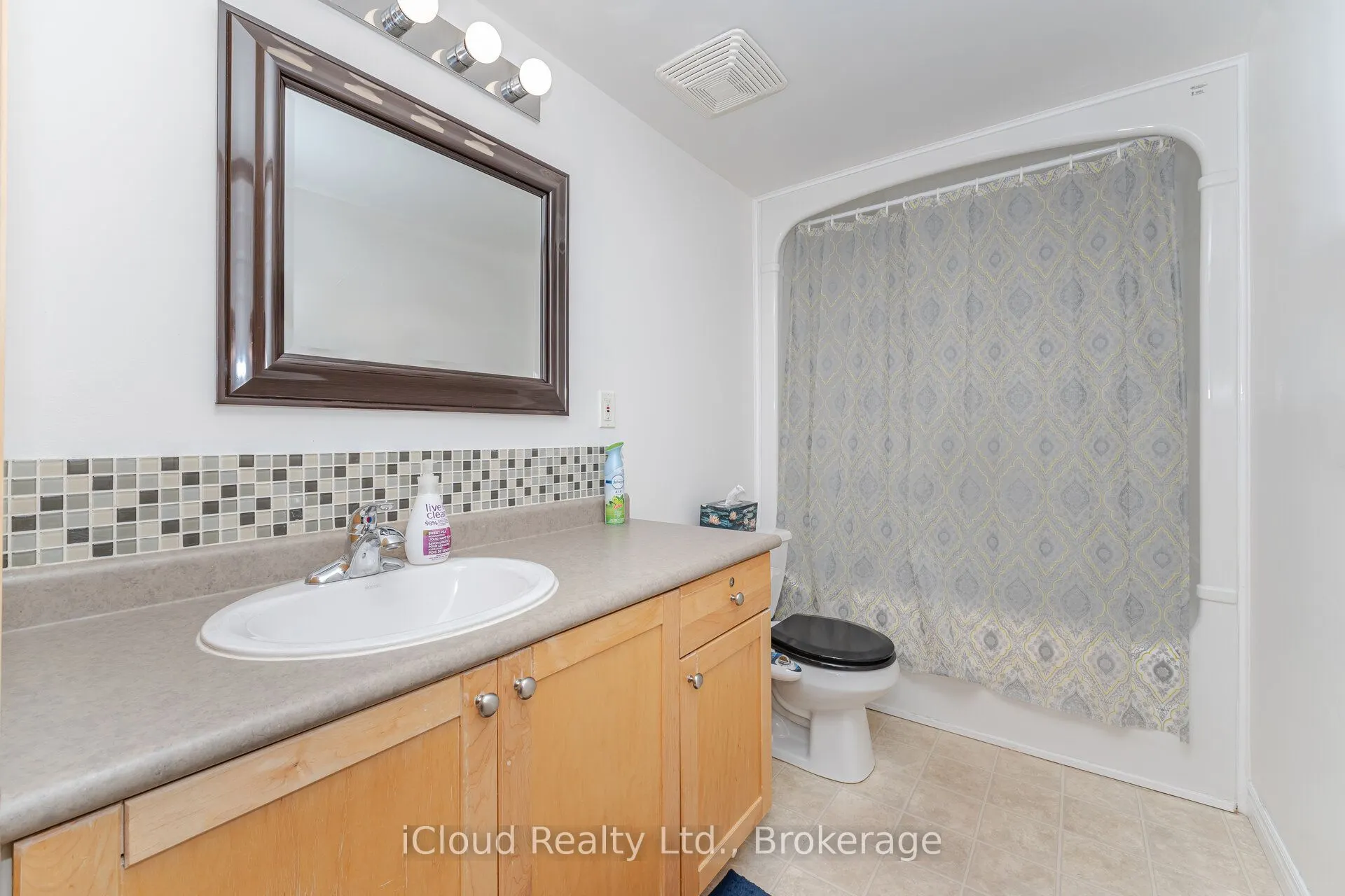2035 Appleby Line, #111