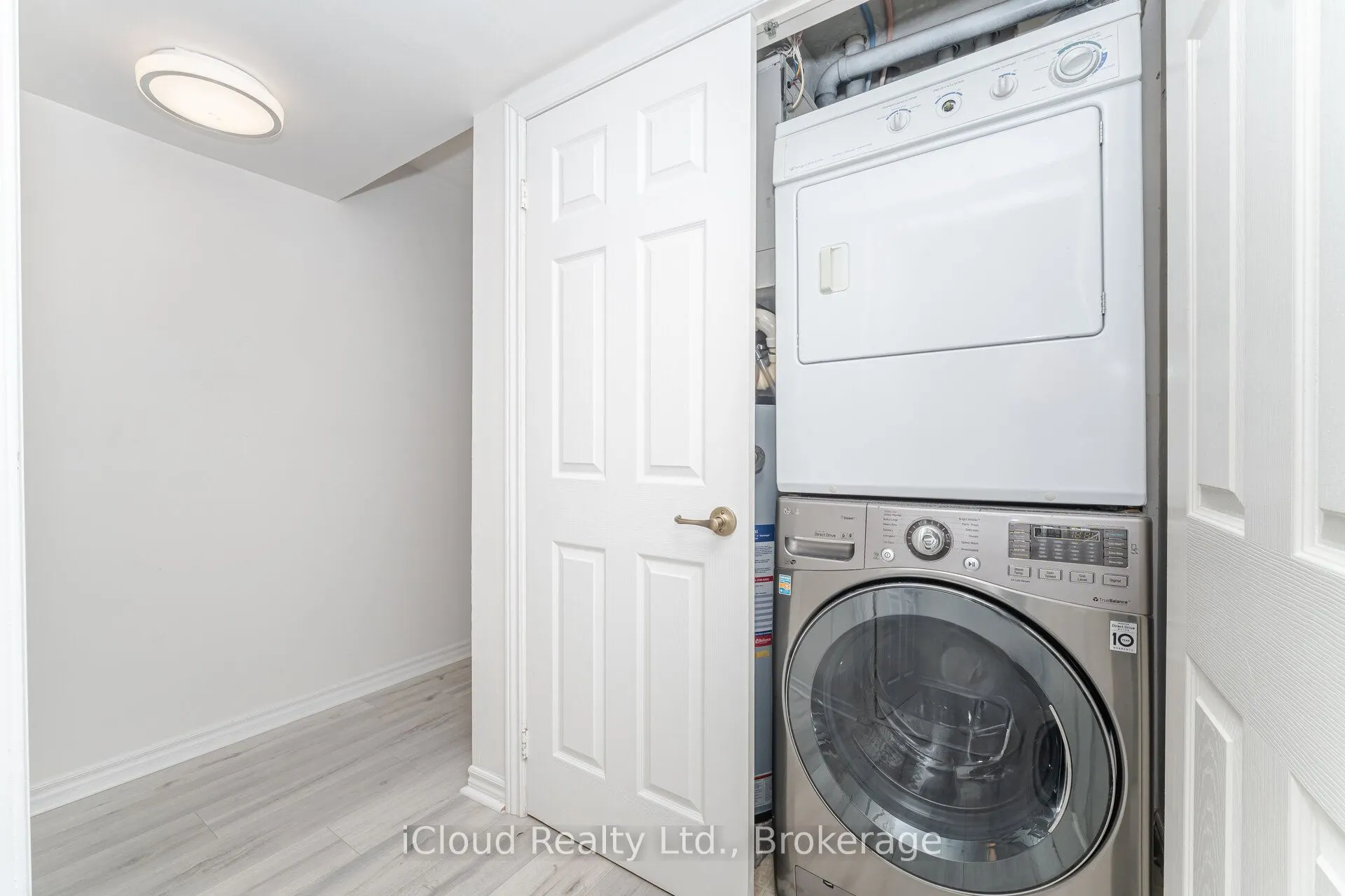 2035 Appleby Line, #111