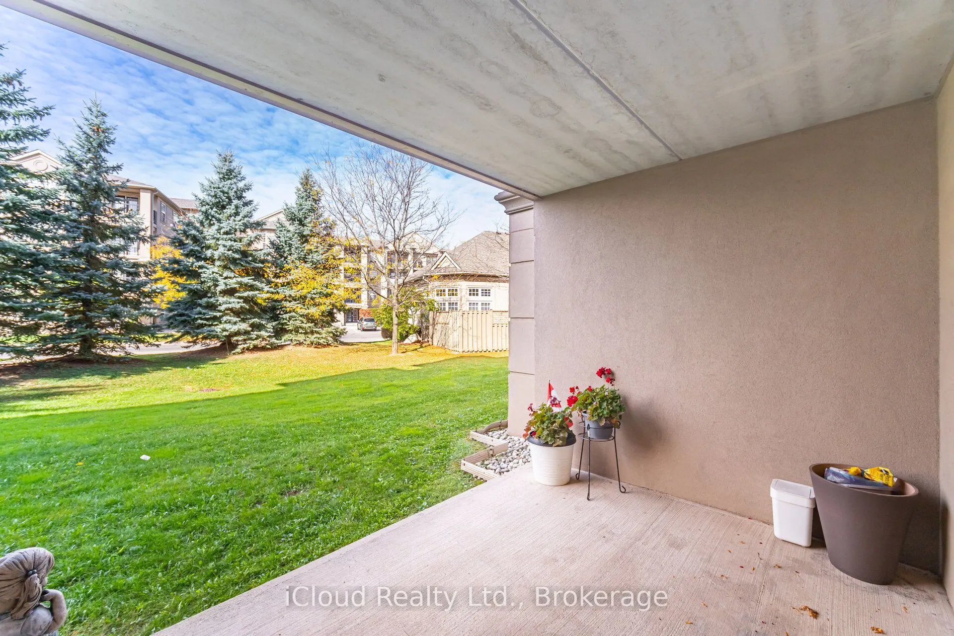 2035 Appleby Line, #111