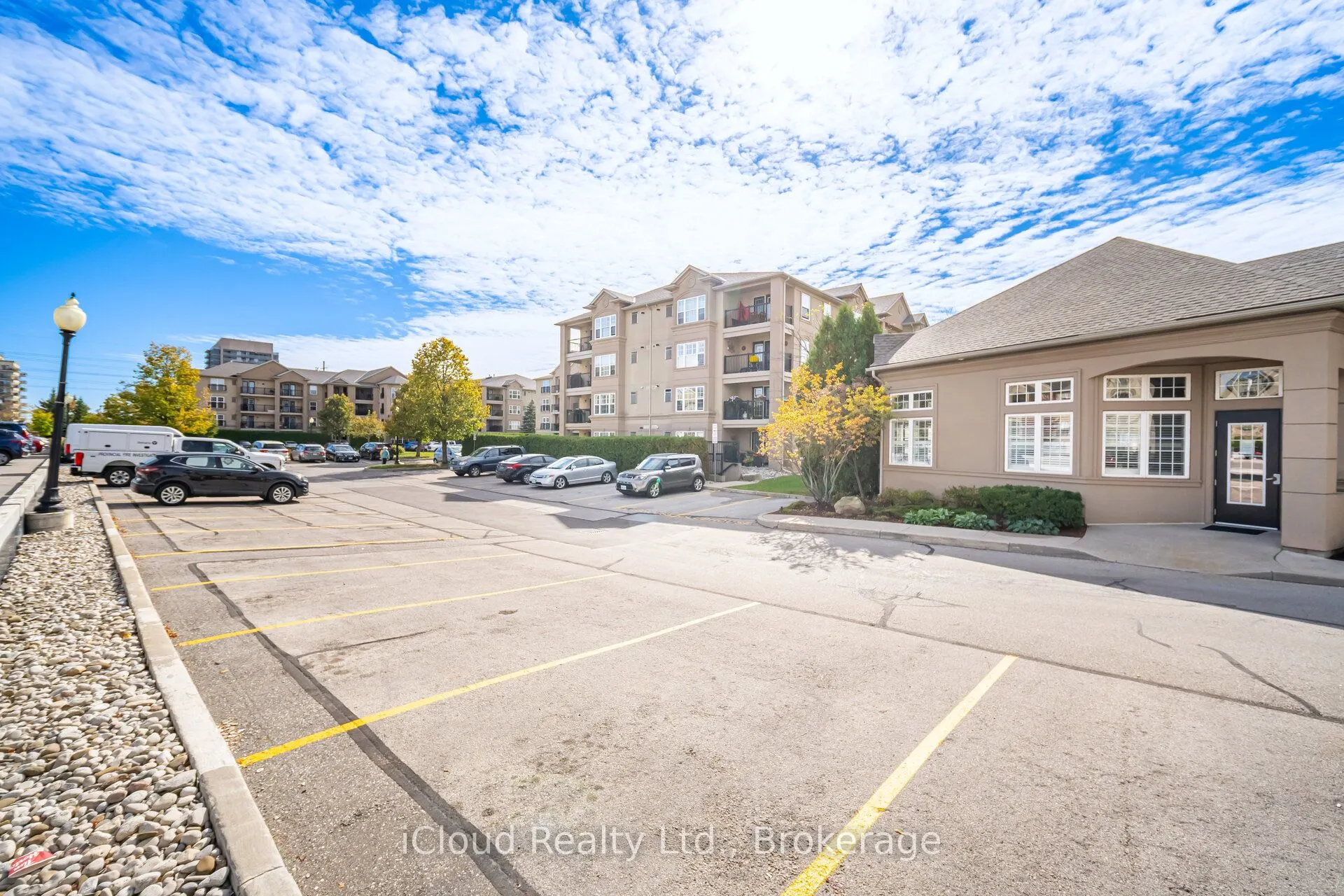 2035 Appleby Line, #111