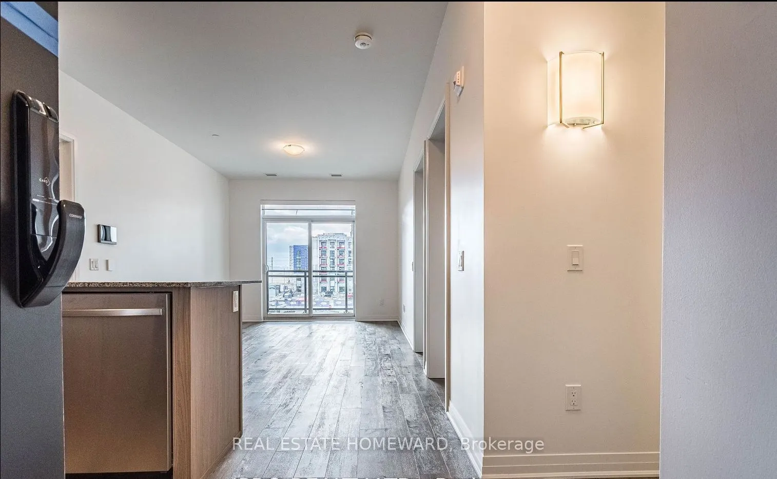 460 Gordon Krantz Avenue, #323