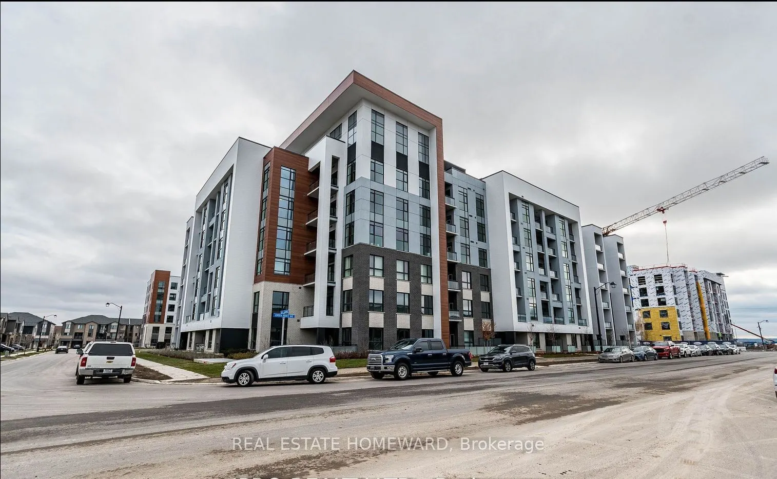 460 Gordon Krantz Avenue, #323