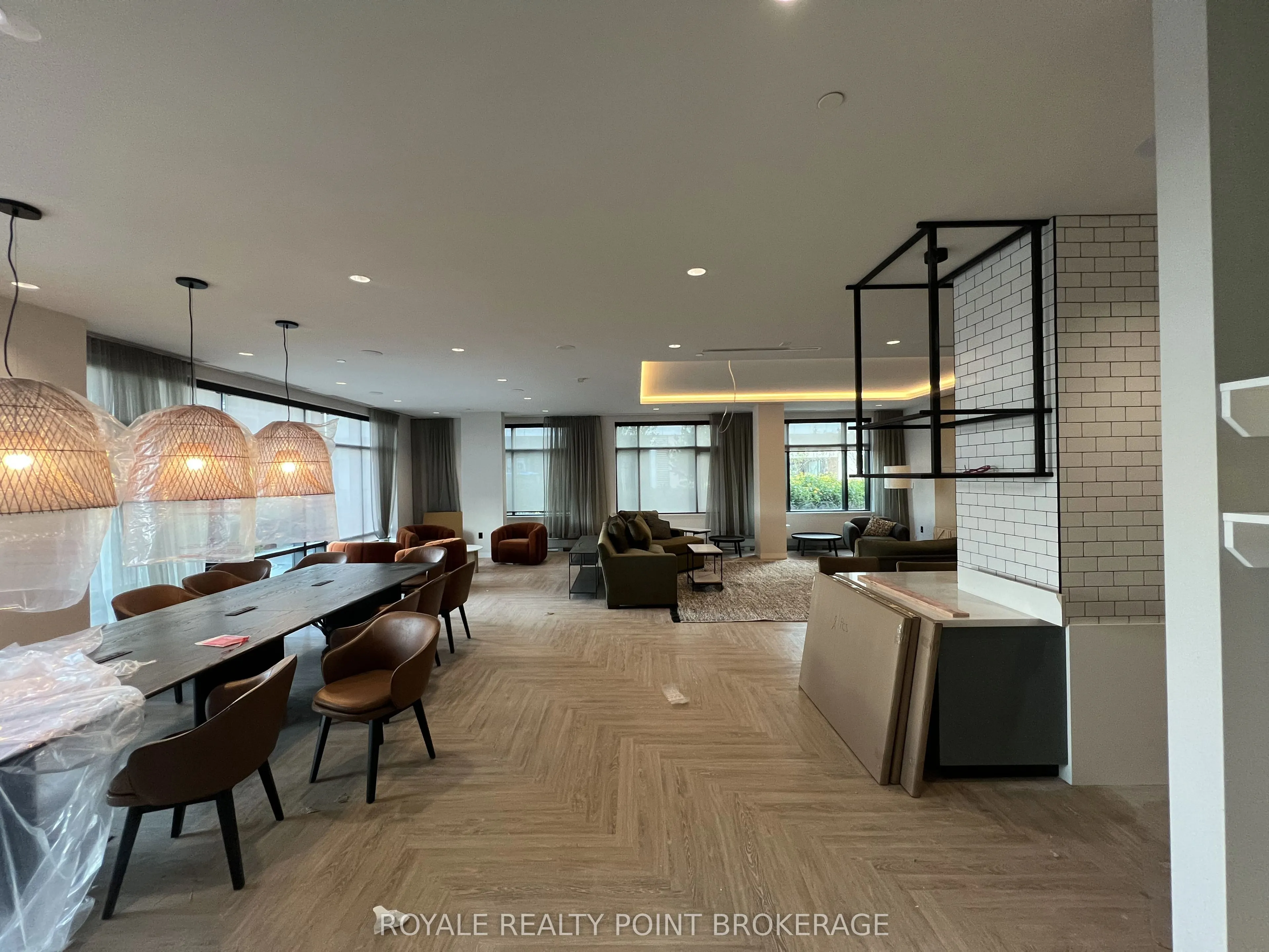 2495 Eglinton Avenue W, #1408