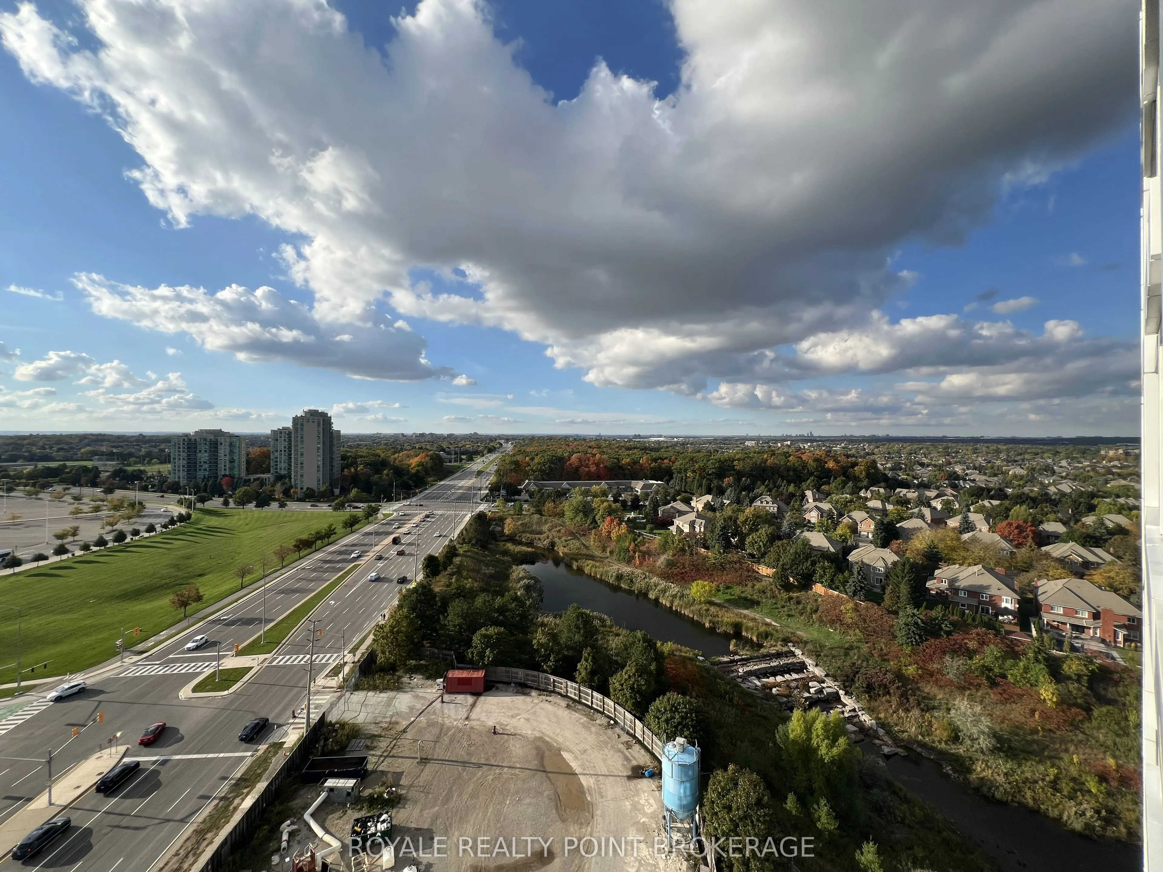 2495 Eglinton Avenue W, #1408