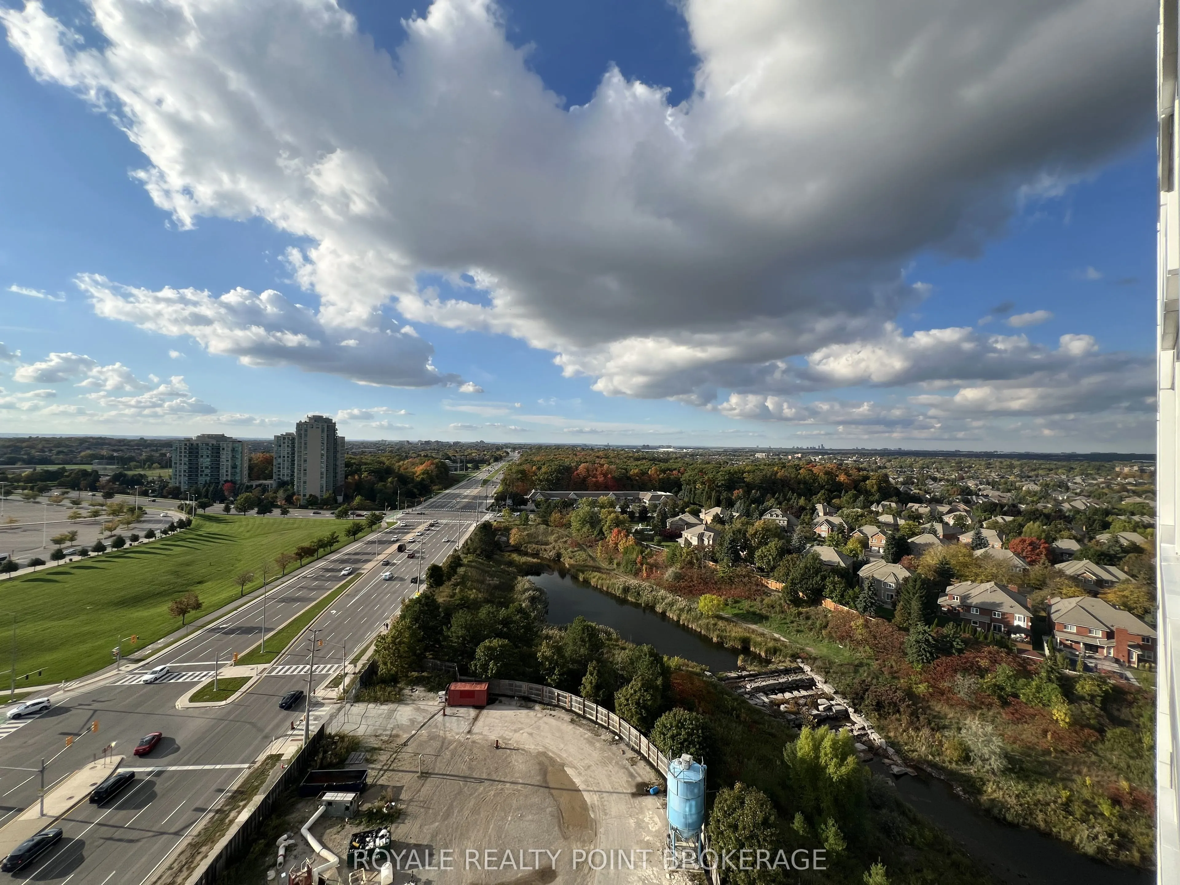 2495 Eglinton Avenue W, #1408