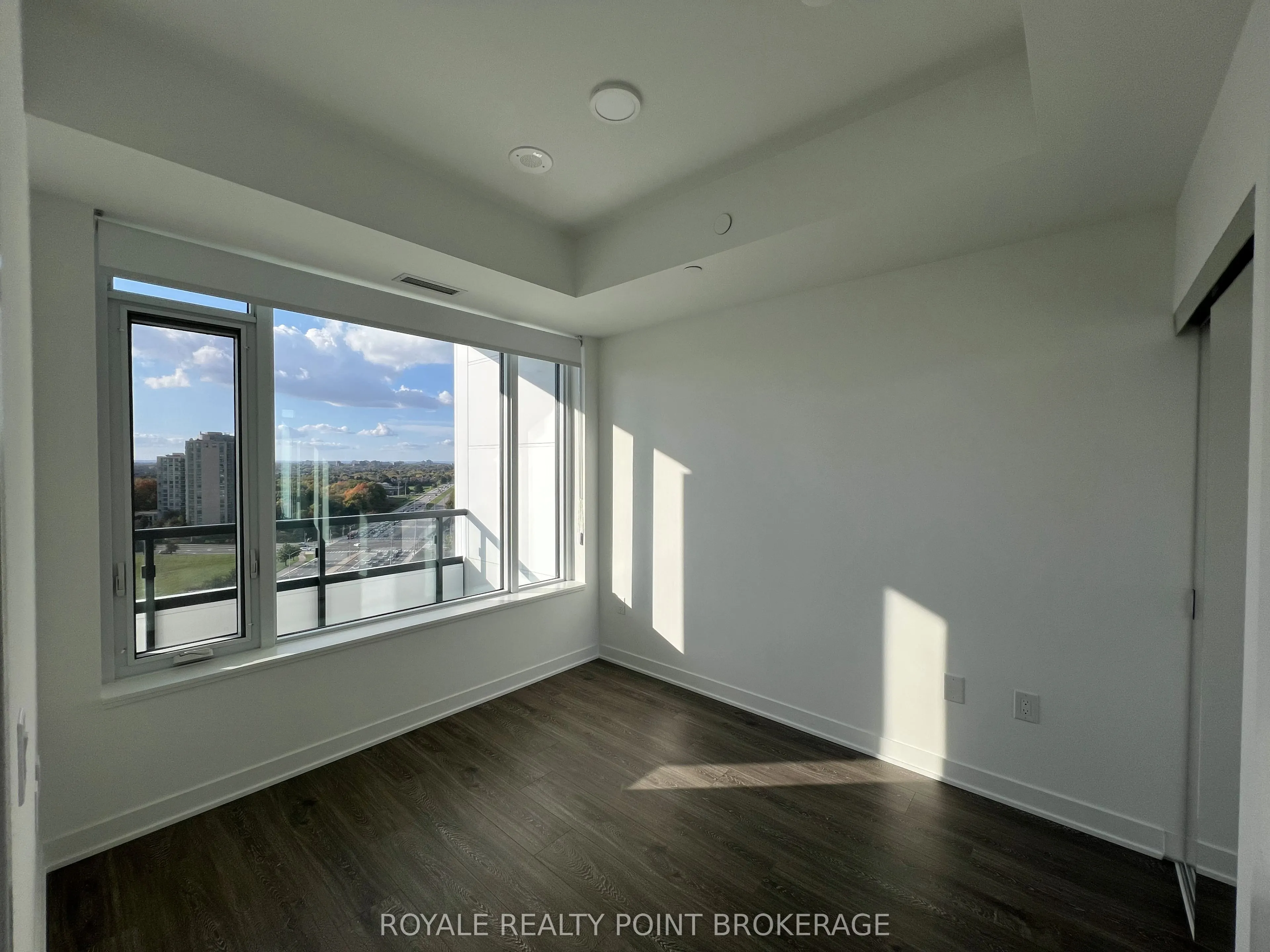 2495 Eglinton Avenue W, #1408